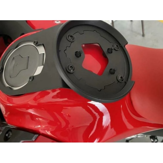 Flange Givi Tanklock XRE 300 2019 BF64BR